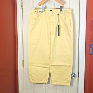 EDWIN Sz. L yellow Capri Jeans